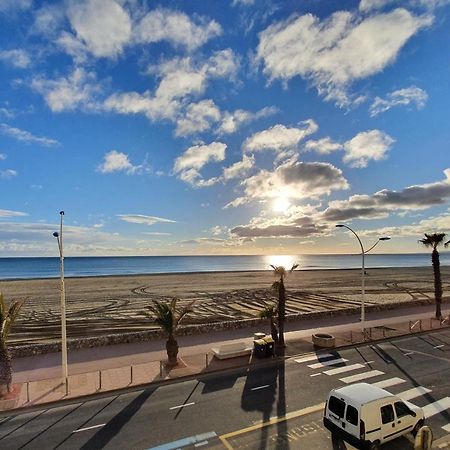 Magnifique Vue Mer Avec Une Chambre - Nouria 55 - Canet-en-Roussillon Exterior foto